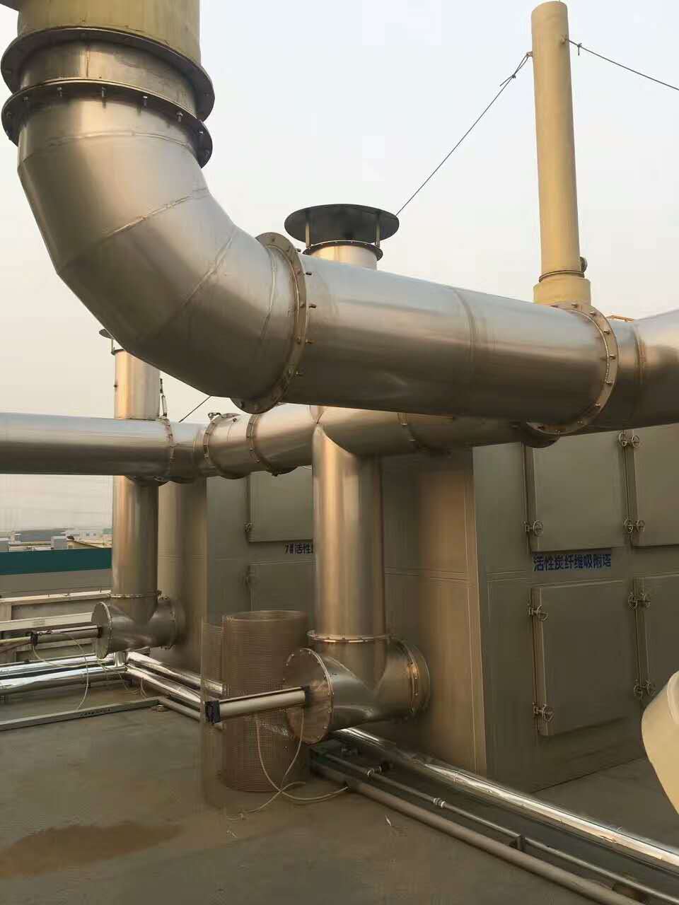 不銹鋼煙囪的重量為什么那么輕，功能還那么好?