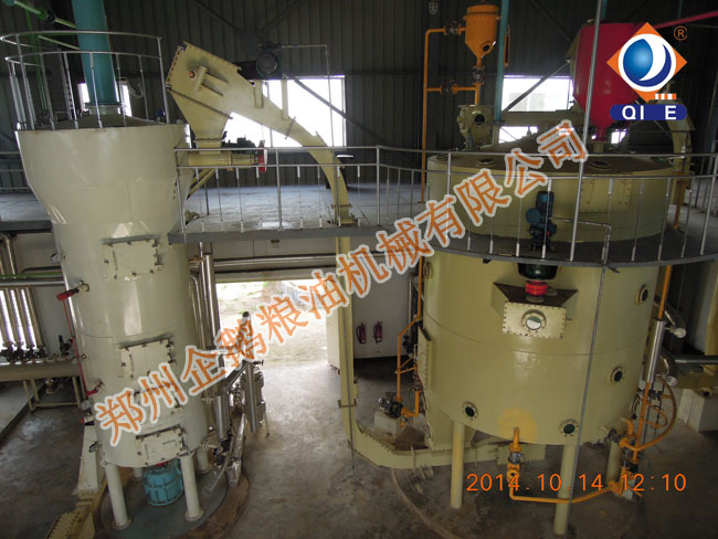 河南大豆油浸出設(shè)備實(shí)惠價(jià)選哪家(圖1) 大豆浸出設(shè)備